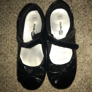 Smart fit girls size 11 1/2 dress shoes